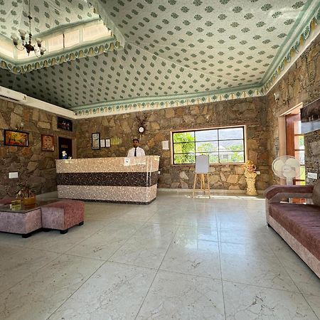 Ananda Resort Pushkar Exteriör bild