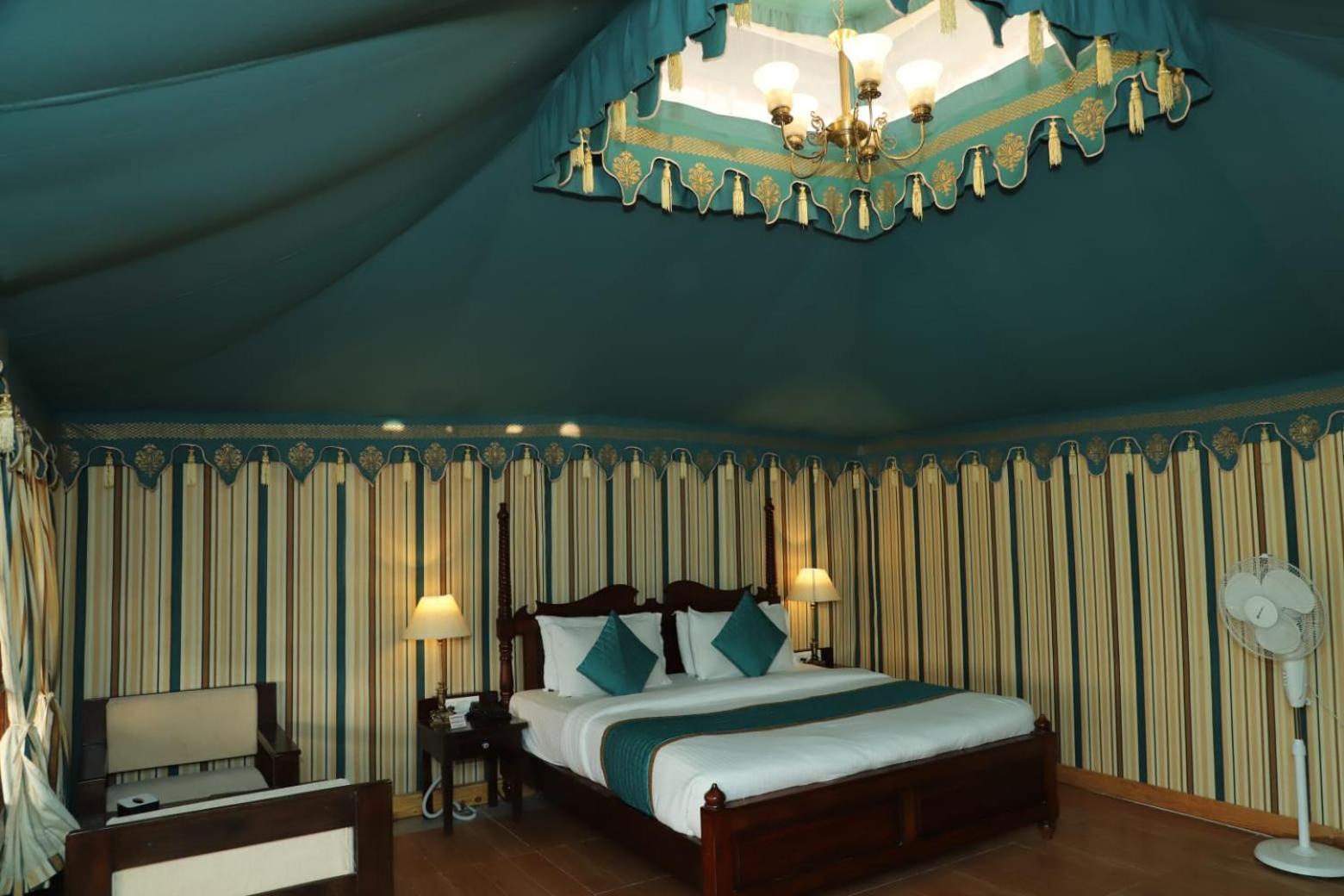 Ananda Resort Pushkar Exteriör bild